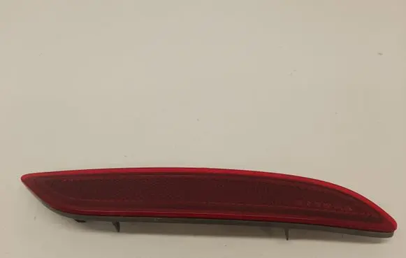 Chrysler Pacifica Rear tail light reflector 90069633