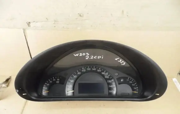 Mercedes-Benz C W203 Speedometer (instrument cluster) A2035403911 110080168005
