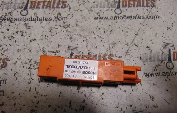 Volvo XC90 Airbag deployment crash/impact sensor 8651754