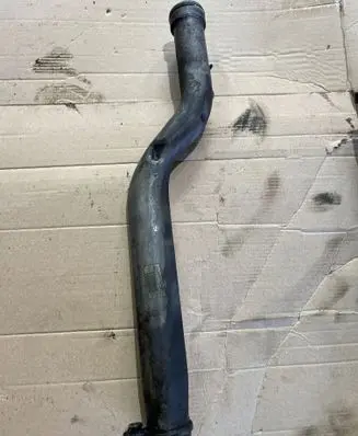 Infiniti FX Air intake hose/pipe 
