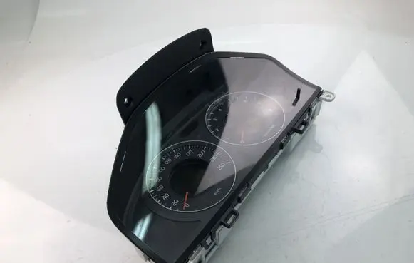 Volvo S80 Speedometer (instrument cluster) 30786622AB