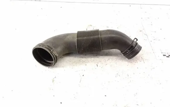 Audi Q7 4L Air intake hose/pipe 7L6129627F