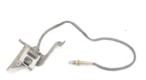 Mercedes-Benz Vito Viano W447 Lambda probe sensor A0009058611