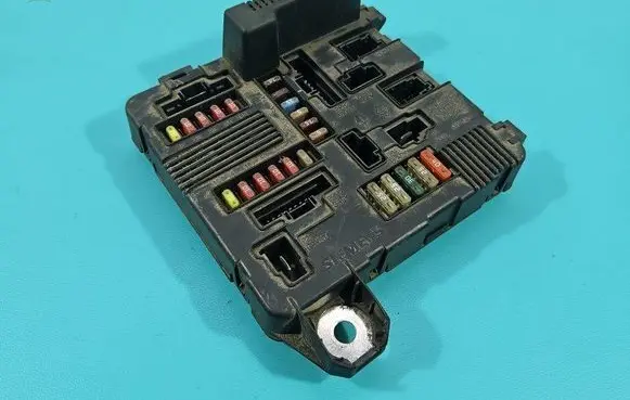 Renault Scenic II - Grand scenic II Central body control module IMPRK1491260