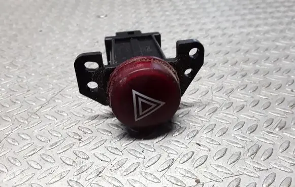Mitsubishi Colt CZ3 Hazard light switch