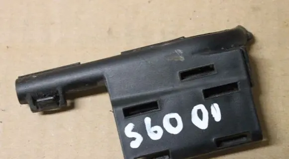 Volvo S60 Other trunk/boot trim element 8645416