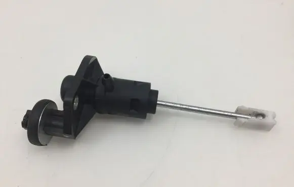 Audi A4 S4 B7 8E 8H Clutch slave cylinder 8E1721401AJ