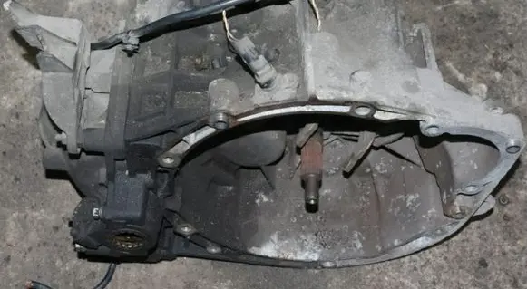 Citroen C5 Manual 5 speed gearbox 20LM23