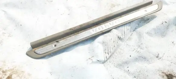 Volvo S40, V40 Front sill trim cover 30818425