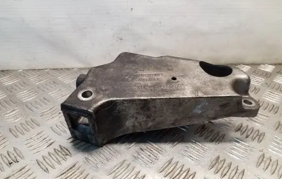 BMW 5 F10 F11 Engine mounting bracket 6781241 22678124103 73681310