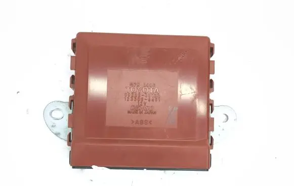 Lexus GS 300 350 430 450H Door control unit/module 8922230120
