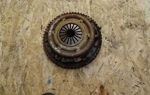 Dacia Sandero Clutch set kit 7700598735