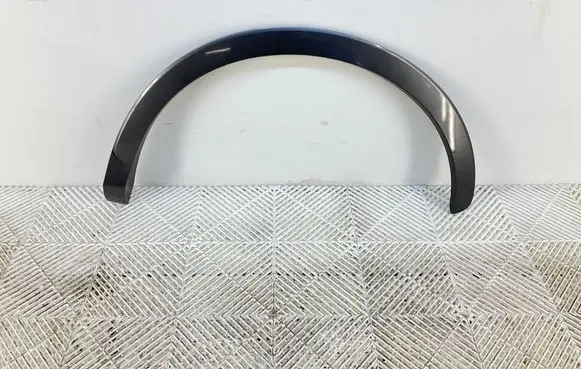 Audi Q3 8U Rear arch trim 8U0853817B
