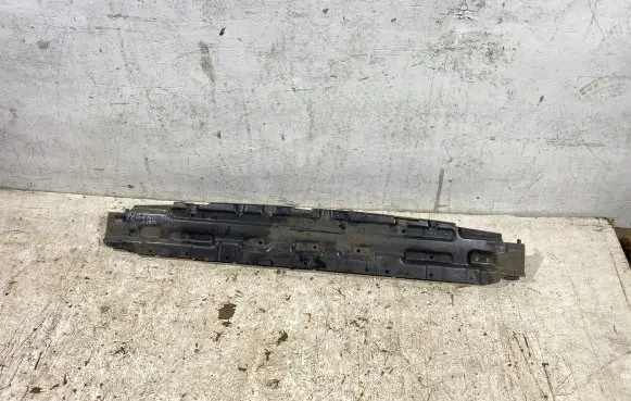 Mitsubishi Pajero Rear bumper mounting bracket