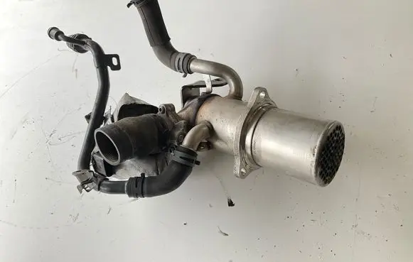 Audi A6 S6 C7 4G EGR valve cooler 04L131512A 240615 181598