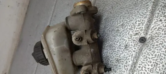 Opel Tigra A Master brake cylinder