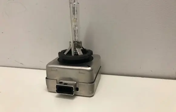 BMW 5 F10 F11 Xenon bulb 
