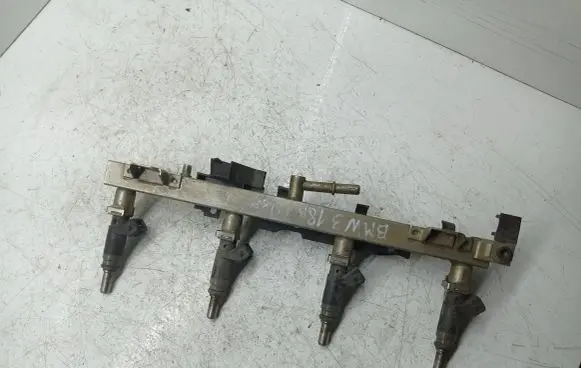Fuel injectors set