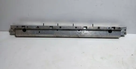 Land Rover Range Rover Evoque L551 Bottom radiator support slam panel K8D28A297AC LR117324 J9C24742