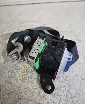 Mazda 6 Front seatbelt 1063728 GS1D
