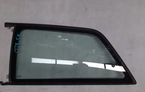 Audi A3 S3 8L Front triangle window/glass 