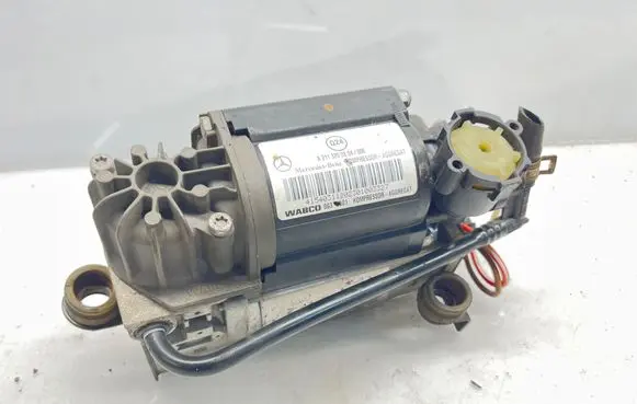 Mercedes-Benz E W211 Air suspension compressor/pump A2113200304