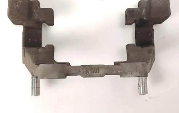 Mercedes-Benz GLK (X204) Brake caliper pad carrier rear 20260123HCR1129