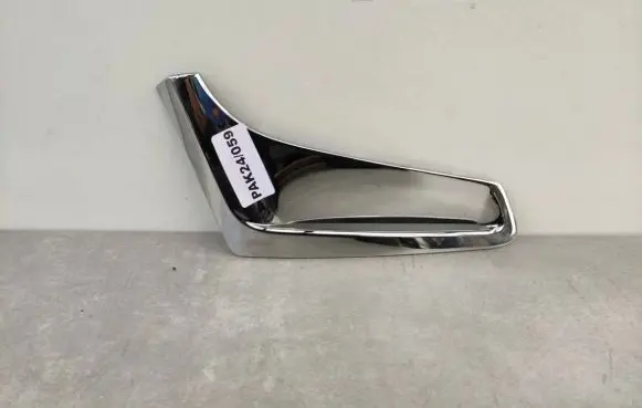 BMW 7 G11 G12 Front arch trim 51137347378
