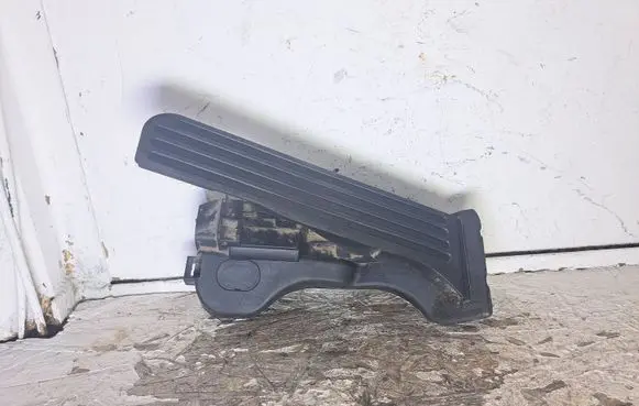 Audi A3 S3 8P Accelerator throttle pedal 1K1723503L 6PV00860001
