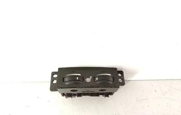 Toyota Avensis T250 Seat heating switch 453417