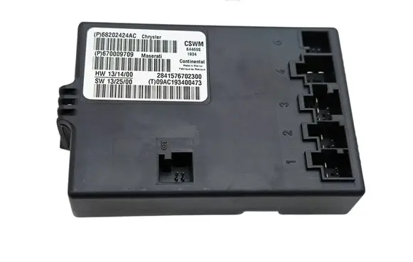 Maserati Ghibli Seat control module 68202424AC 670009709