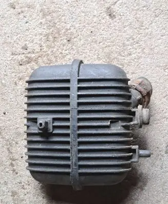 Audi A6 S6 C6 4F Vacuum air tank 8E0129955B PA6GF30