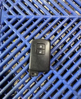 Toyota Auris E180 Ignition key/card 