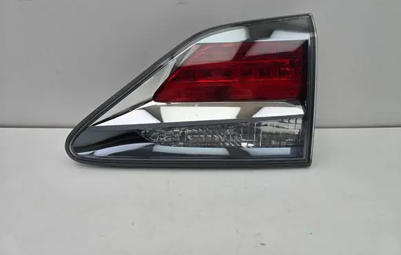 Lexus RX 450H Tailgate rear/tail lights A048960 1346500