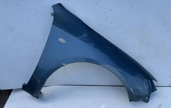 Subaru Impreza III Fender