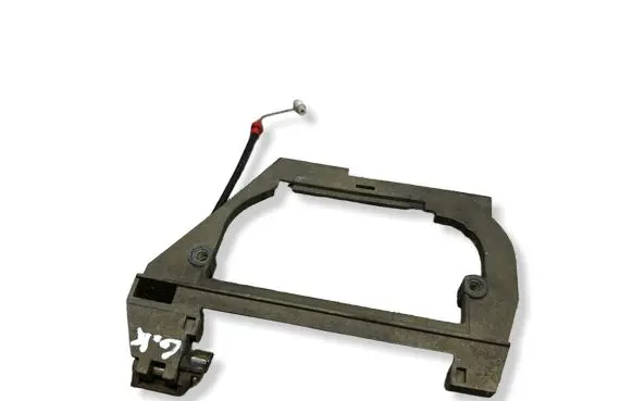 BMW 5 E39 Rear door exterior handle/bracket 51228236645
