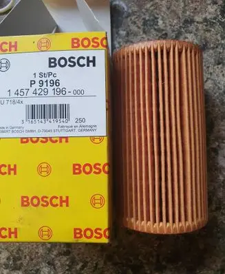 Mercedes-Benz 190 W201 Oil filter cover 1457429196 P9196
