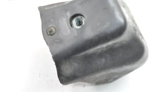 Mercedes-Benz Sprinter W906 Engine mount bracket