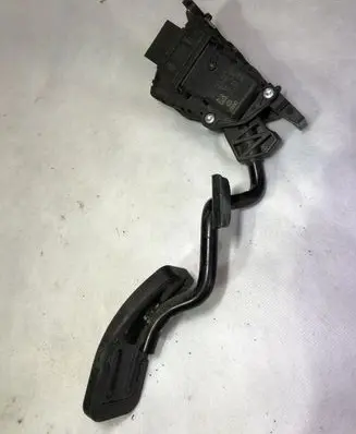 Audi A6 S6 C6 4F Accelerator throttle pedal 4F2721523 6PV00898402