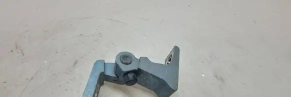 Volkswagen Sharan Rear door lower hinge 7N0831402 A046574