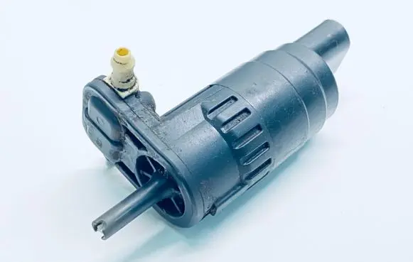 Skoda Superb B6 (3T) Windscreen/windshield washer pump 1K6955651