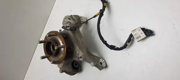 Ford Fusion II Rear wheel hub DG9C5B758A