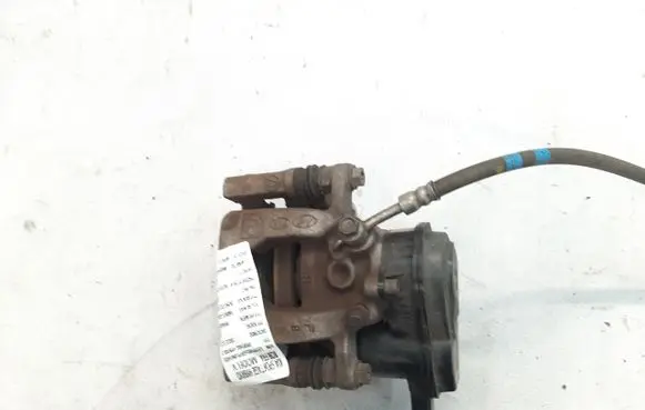 KIA Sportage Rear brake caliper 58230-CZ600
