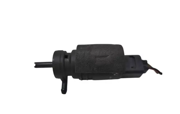 BMW 3 E46 Windscreen/windshield washer pump 8362154