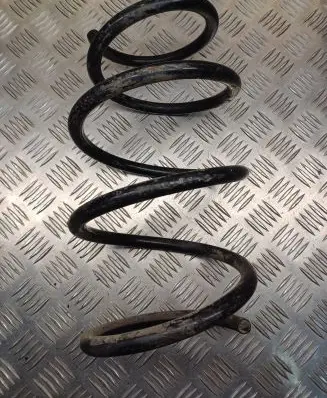 BMW X3 E83 Front coil spring
