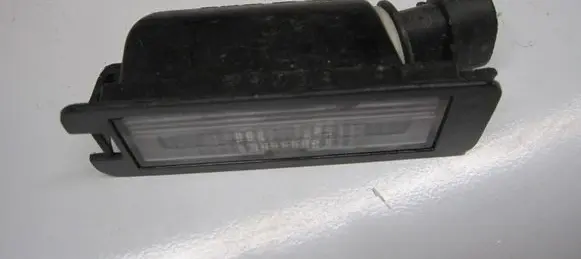 Maserati Quattroporte Number plate light 04641000