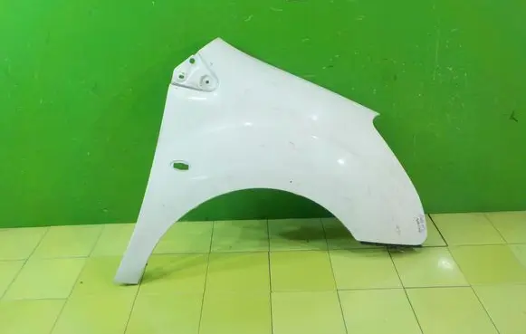 Citroen Berlingo Fender PRZOD PRAWY
