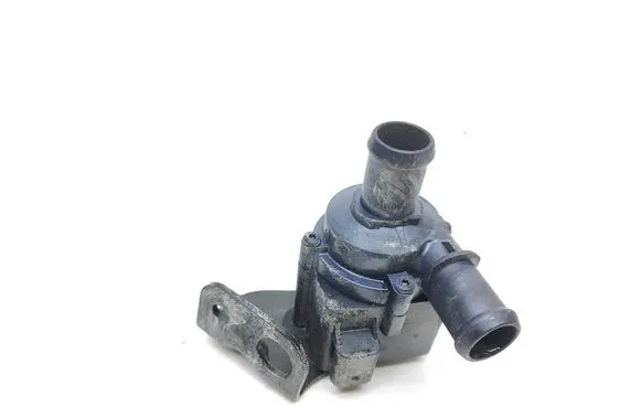 Audi A3 S3 8V Electric auxiliary coolant/water pump 5Q0965561B 704071161 10296168
