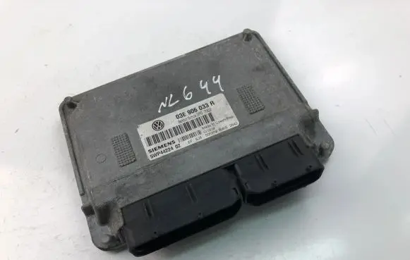 Volkswagen Polo Engine control unit/module ECU 03E906033R