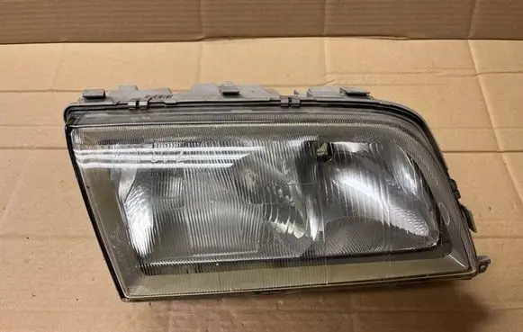 Mercedes-Benz C W202 Headlight/headlamp A2028203061 88205484